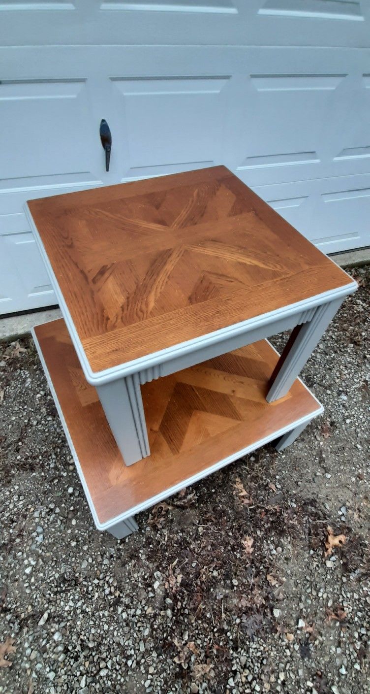 (LIKE NEW) Table Set - Solid Oak Vintage Coffee Tables (Virginia Maid by Lane)