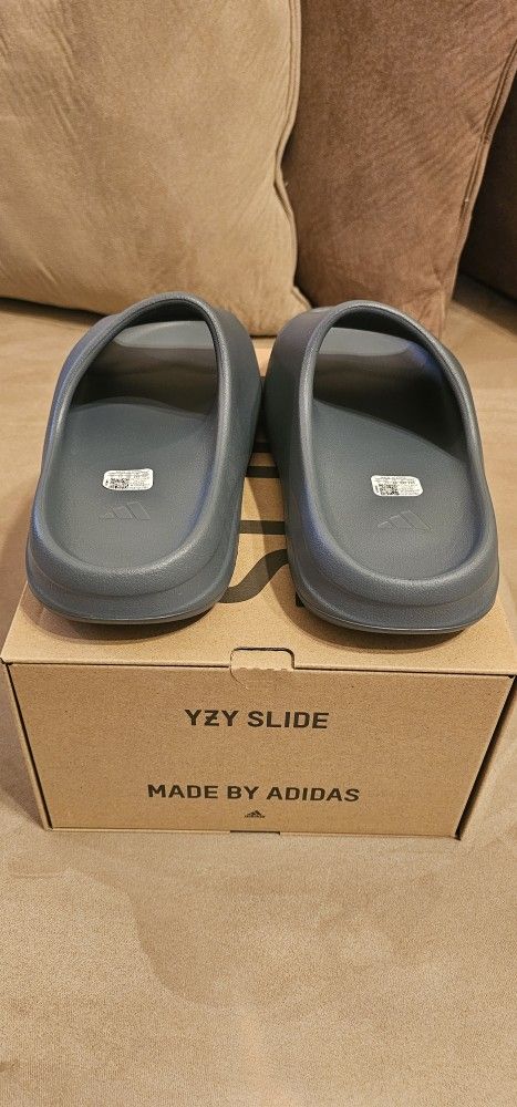 Addidas Yeezy Slide Marine 350 Foam Jordan Retro OG White Cement Chicago  Lost & Found SB 1 2 3 4 5 6 7 8 13 11 9 12 Reimagine Hyper Lightning  Carolina & Accessories