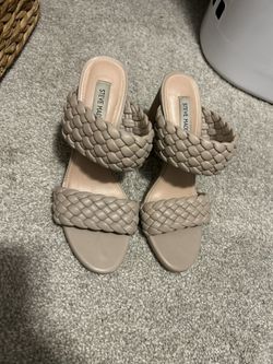 Steve Madden Knot Heels