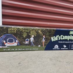 Firefly! Outdoor Gear 72" x 48" x 44" Jett the Astronaut 2-Person