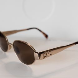 Celine Model CL40235U Sunglasses