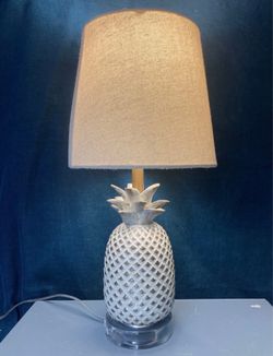 Ceramic Pineapple Table Lamp 18” Contemporary Painted Gray & White