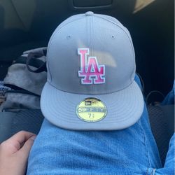 Gray/pink Hat 