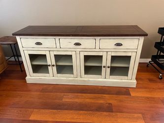 Farmhouse Sideboard Buffet with Glass Doors