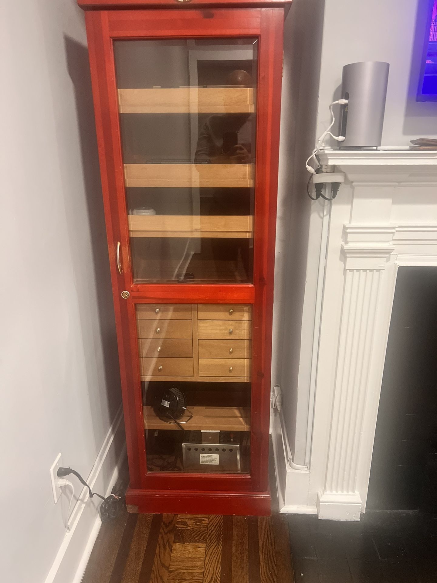Full Size Humidor With Moist N Are Humidifier Included