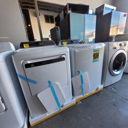 Dryer End Washer Frigidaire 