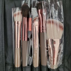 Brand New Make Up Brushes With Saphora Storage Packet