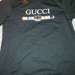 G.u.c.c.i Designer Logo Shirt SIZE Large 
