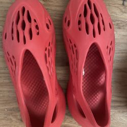 Yeezy Foam Runner Vermillion Red