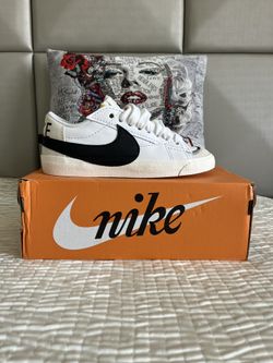 Nike Sneakers Shoes 