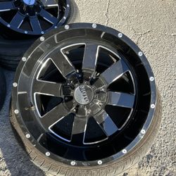 20” Moto Metal wheels