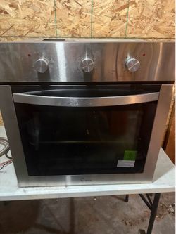 Wall oven
