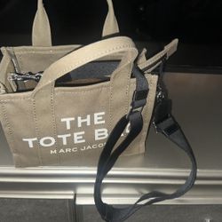 The Tote Bag 