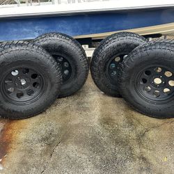 Jeep Wheels And Tires 37x12.50x17