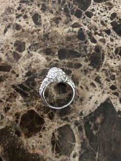 Double ball diamond ring size 6