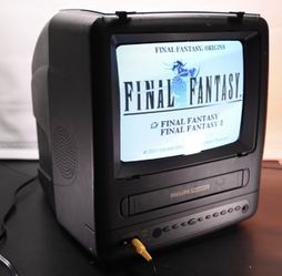 9’ VCR/TV Combo (Philips 1997)