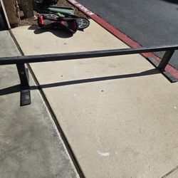 Skate Rail