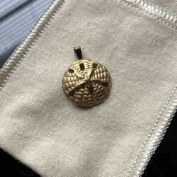 Sand Dollar Pendant 