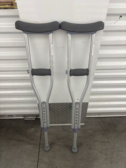Aluminum crutches