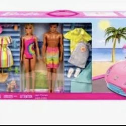 Barbie Blitz Dolls Convertible And Pool Playset