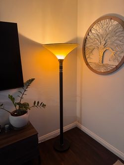 Tall ambient lamp