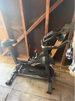 Cursor indoor stationary bike