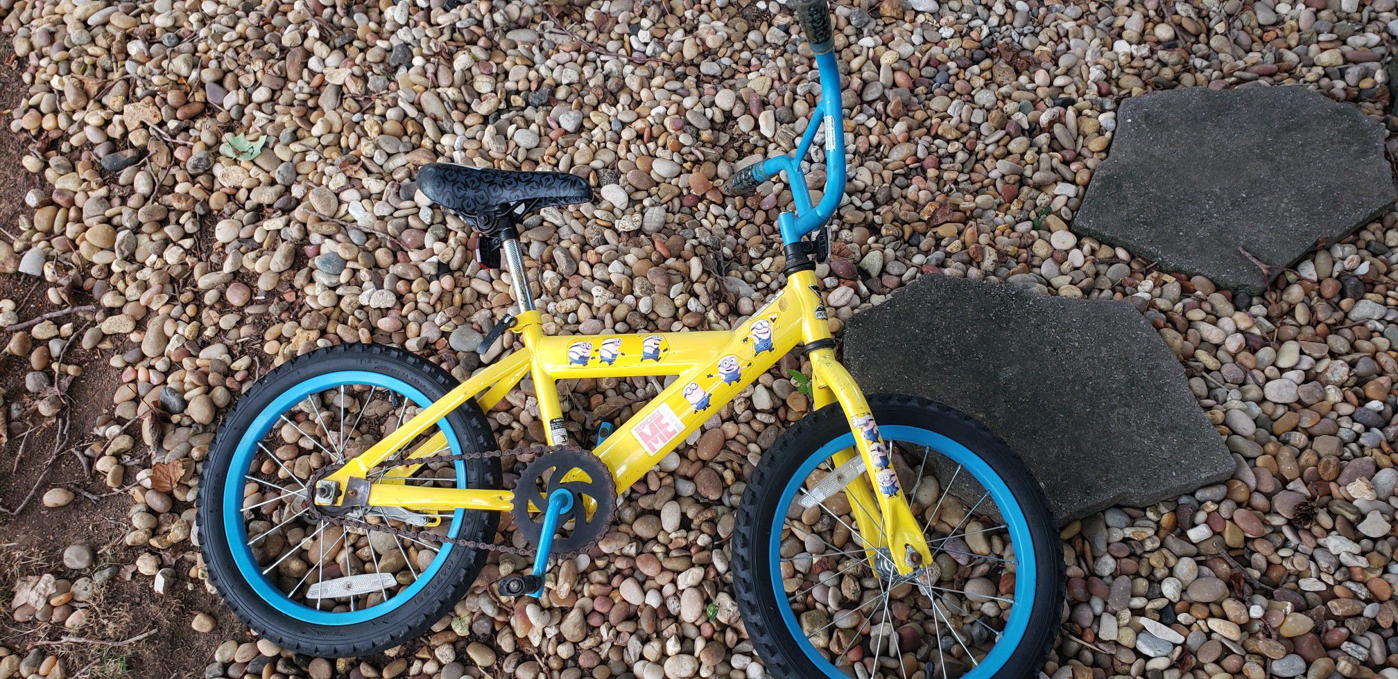 Kids minion bike