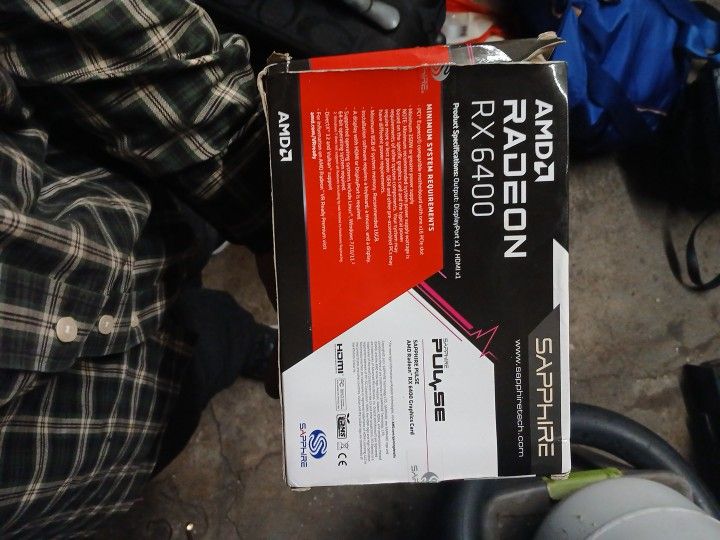 AMD RADEON RX 6400