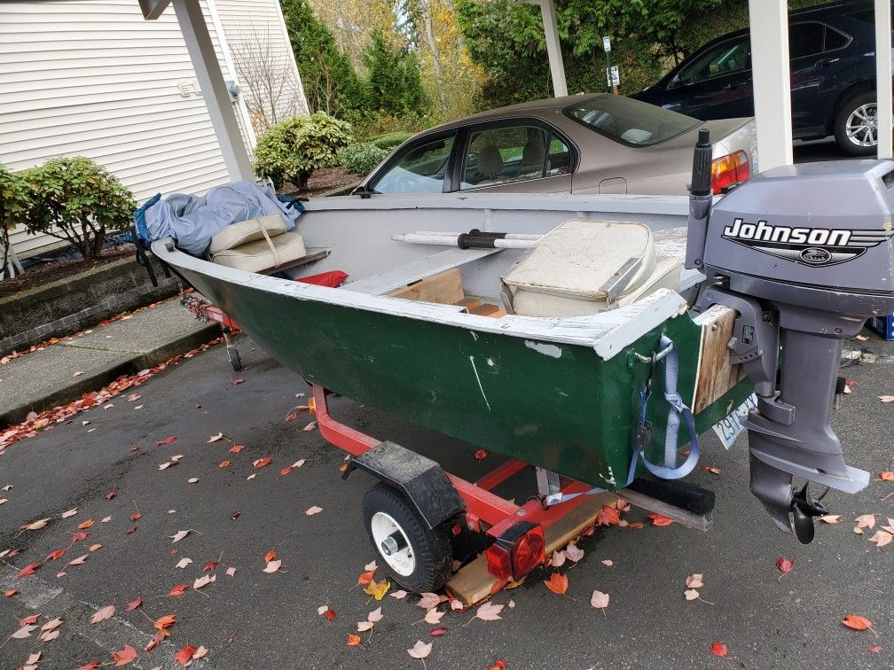 12ft lake boat w/ 8hp