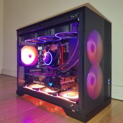 Stunning RTX Gaming PC:  Ryzen 9 5900x + RTX 5070 12GB 
