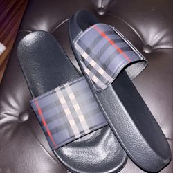 Burberry Style Slides Size 9.5 Men’s 