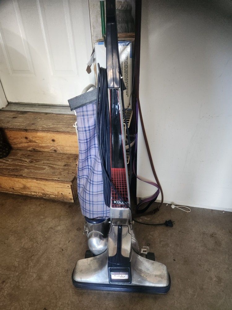Kirby Vacum Cleaner 