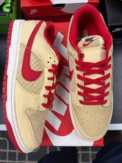 Strawberry Milk Dunk Low