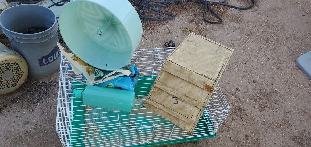 Guni Pig Cage