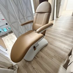 Electric Esthetic Bed or Med Spa Bed