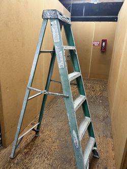 Ladder 6 feet