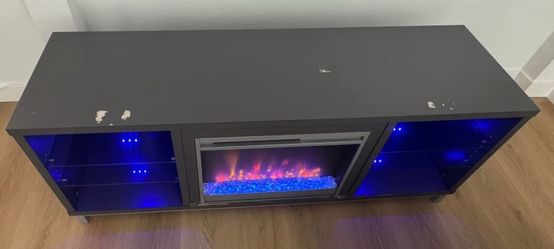 Entertainment center