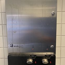 Tampon Dispenser