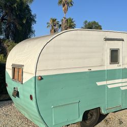 1955 Aljoa Camper Trailer 