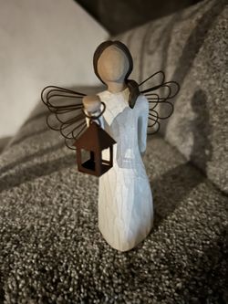 Willow Tree, “Angel Of Hope “By Susan Lordi