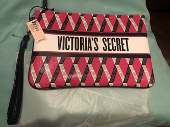 Victoria’s Secret wristlet