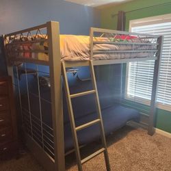 Full Size Loft Bed With Futon