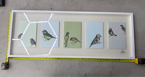 A JENNY KAPON FRAMED BIRD PRINT