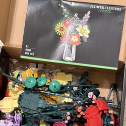 LEGO bouquet set