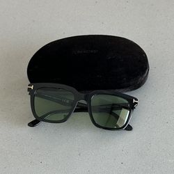 Tom Ford Sunglasses FT0646, Like New 