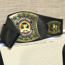 Gold Medal Holder 