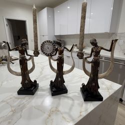 Sculptures with Candle