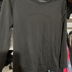 Lululemon Black Long sleeve