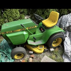 John Deere 214 Garden Tractor - 14hp (Read Description)