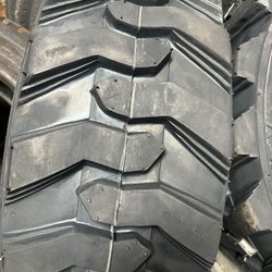 Set Of 4 Bobcat Tire 10x16.5 $500 